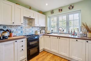 Photo 12- click for photo gallery